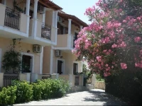 Adonis Studios Alikanas 