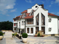 AlGrado Hotel