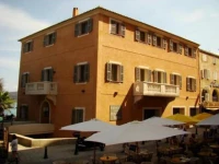 Perla Rossa 4*