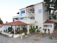 Stafylos Suites Boutique Hotel 