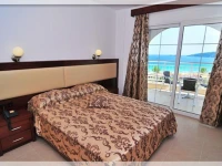 Hotel Emerald 2*