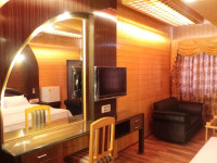 Shamyana Lodge and Restaurant