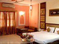 STARiHOTELS Station Road Raipur