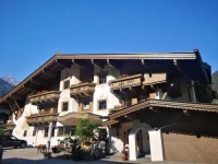 Apparthotel Veronika 4*