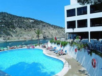 Fiesta Hotel Cala Llonga
