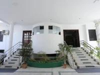 Hotel Theni International 3*