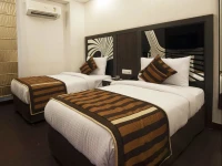 Hotel Pitrashish Premium 3*