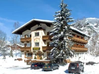 Garni Entstrasser Kitzbuhel 3*