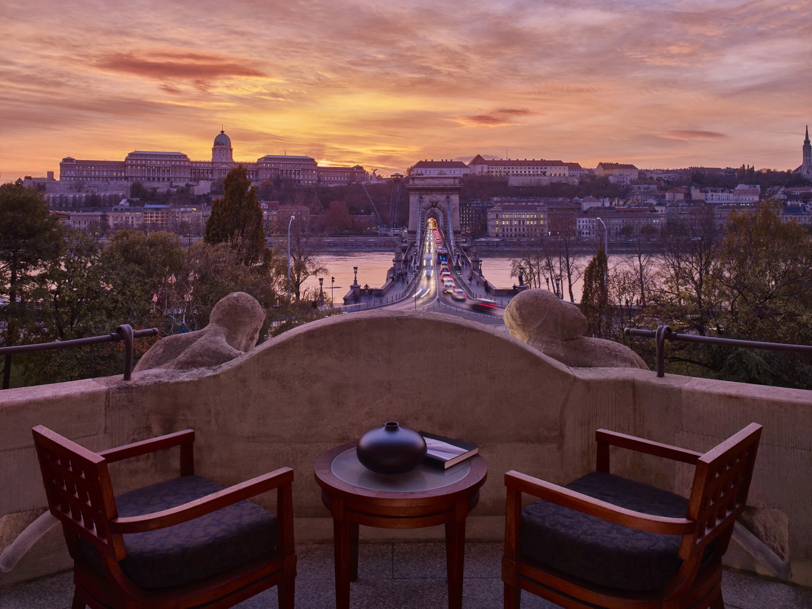 Four Seasons Hotel Gresham Palace Budapest вошел в гид 50 Best Discovery