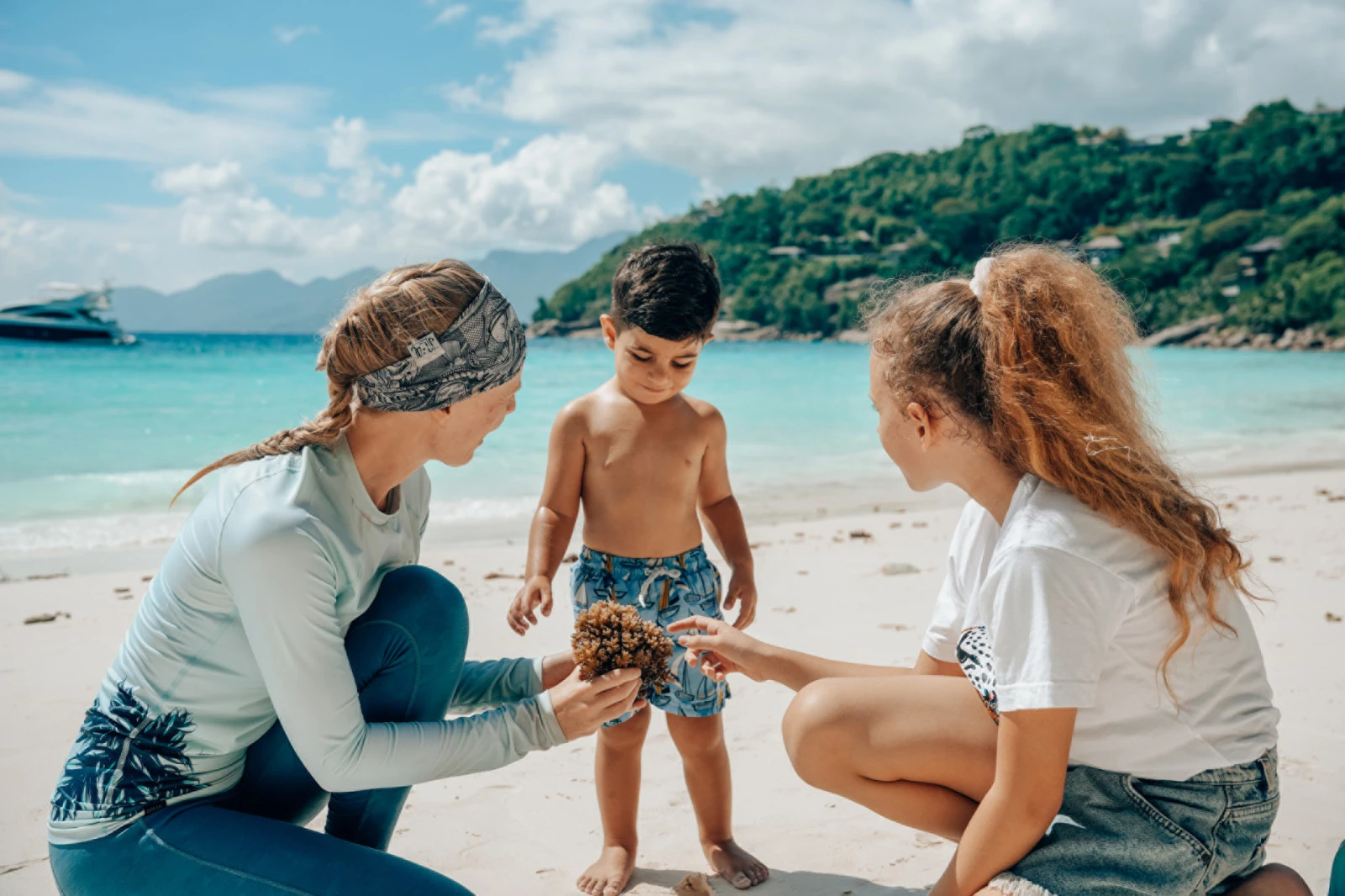 Four Seasons Resort Seychelles представляет новые морские приключения под руководством штатных морских биологов