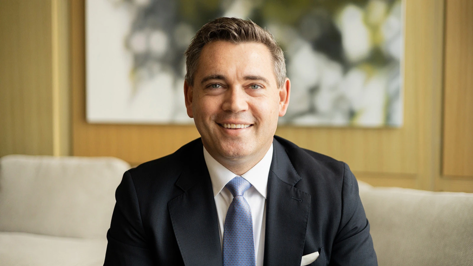 Отель Four Seasons Toronto объявляет о назначении нового коммерческого директора и директора номерного фонда