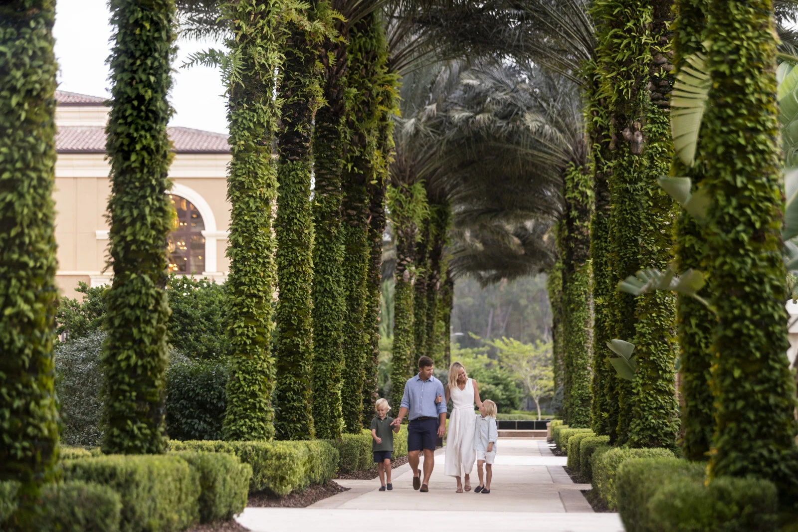 Празднование Дня благодарения в Four Seasons Resort Orlando: изысканные гастрономические предложения