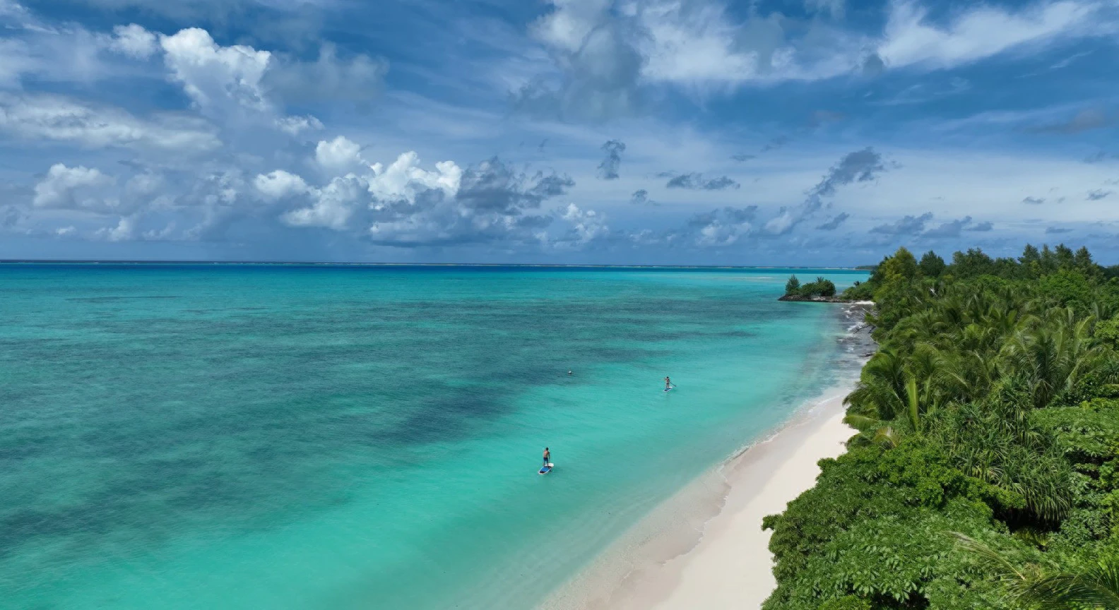 Four Seasons Explorer Palau открывает новый маршрут «Скрытый пляж» к острову Каянгел