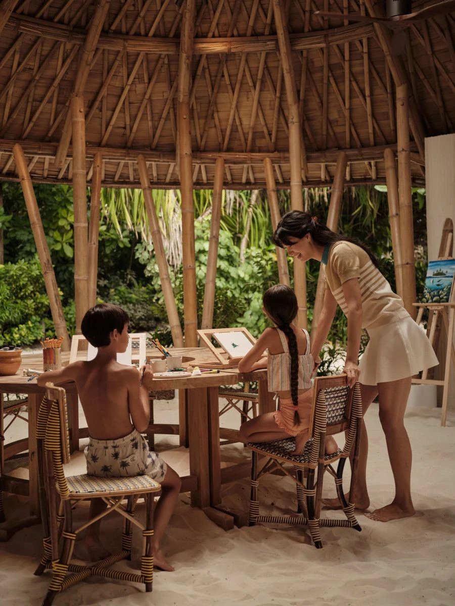 Finolhu получил пять номинаций на премии Luxury Childcare Association Awards 2026