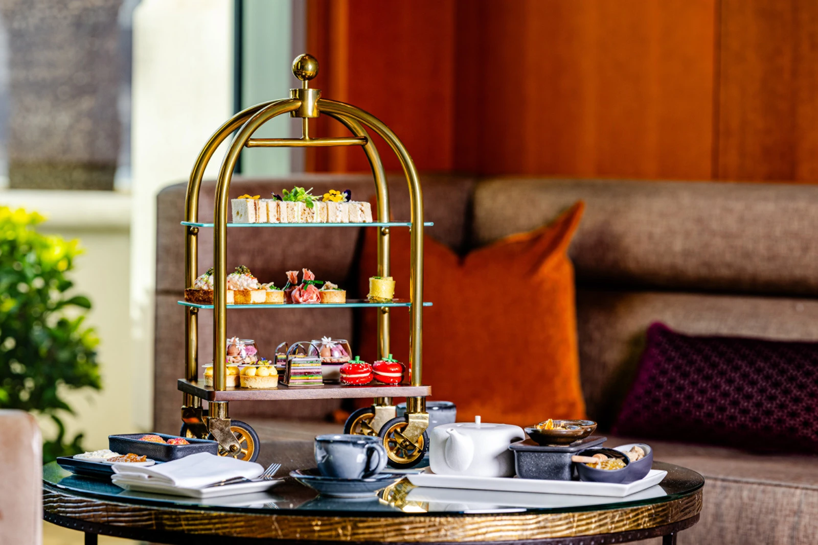 Отель Four Seasons в Силиконовой долине приглашает на «розовый» файв-о-клок в поддержку борьбы с раком груди