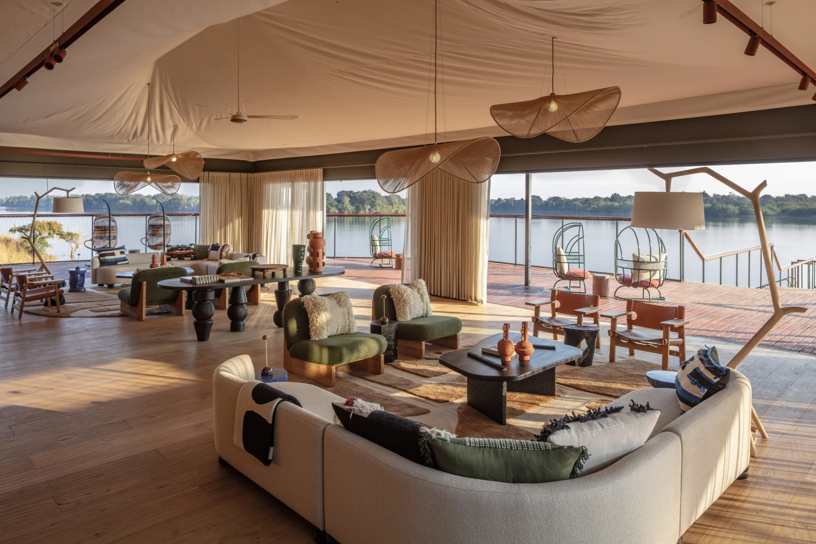 Anantara Tented Camp Kafue River открывает лодж в одном из последних великих диких уголков Африки в Замбии