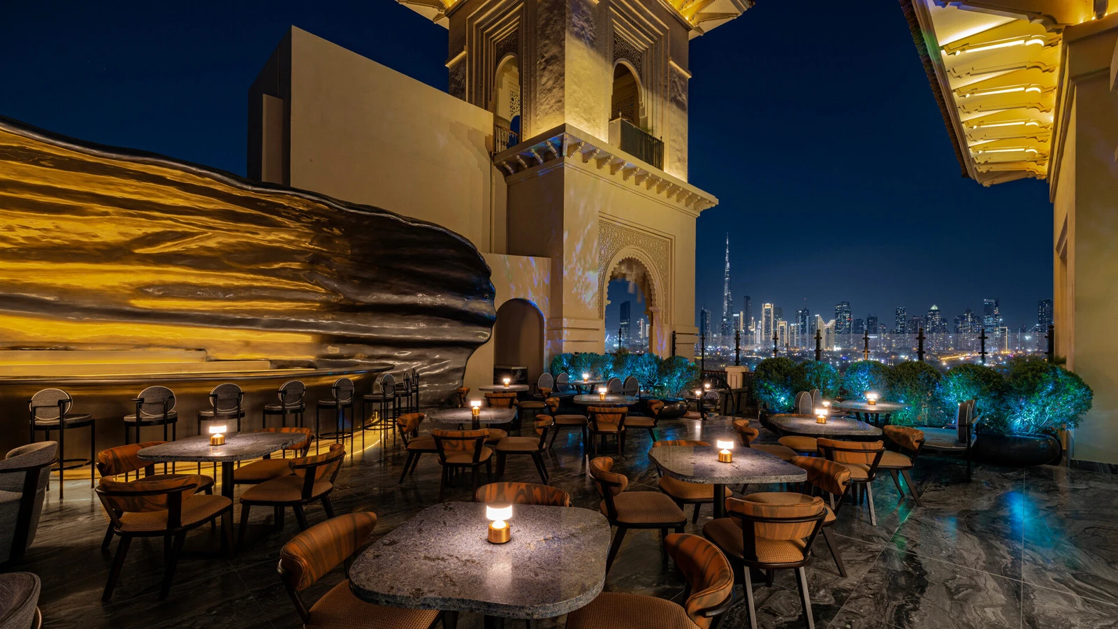 Руфтоп-бар Mercury в отеле Four Seasons Resort Dubai at Jumeirah Beach открывает новый сезон