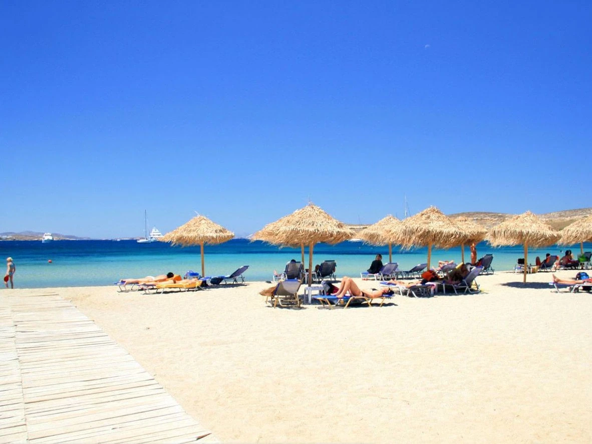 Dimitra Studios Apartments 3*