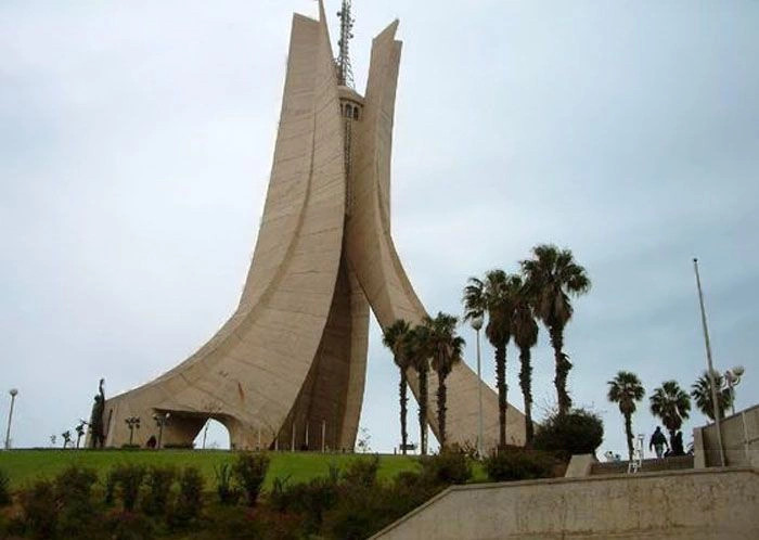 Алжир (город)