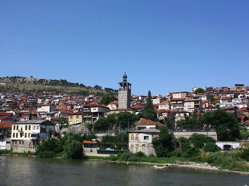 Велес (город)