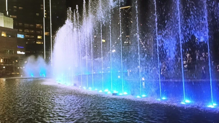 Поющие фонтаны Lake Symphony Kuala Lumpur