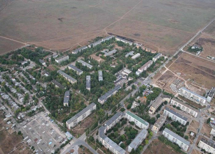Мирный
