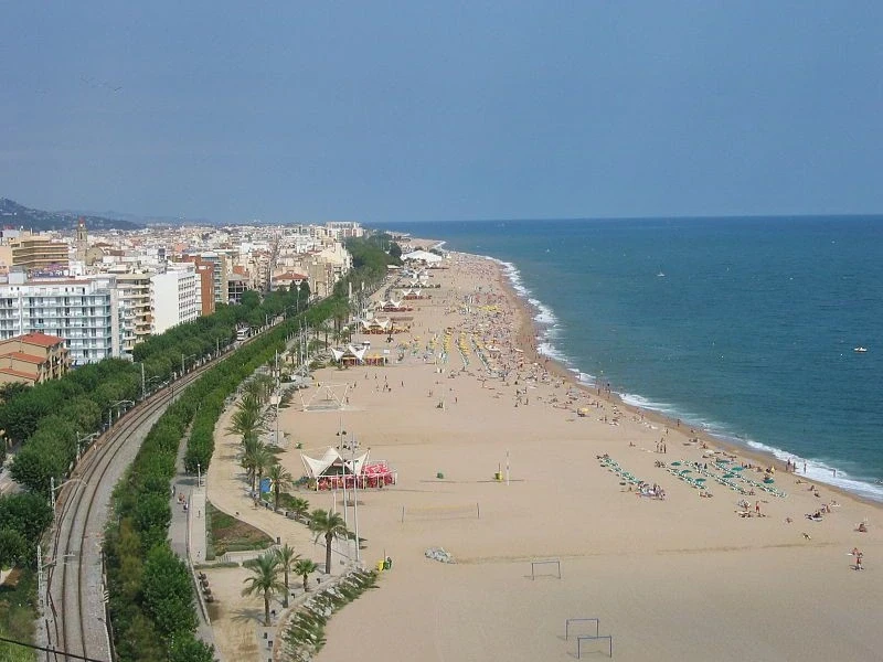Apartamentos Neptuno Calella 3*