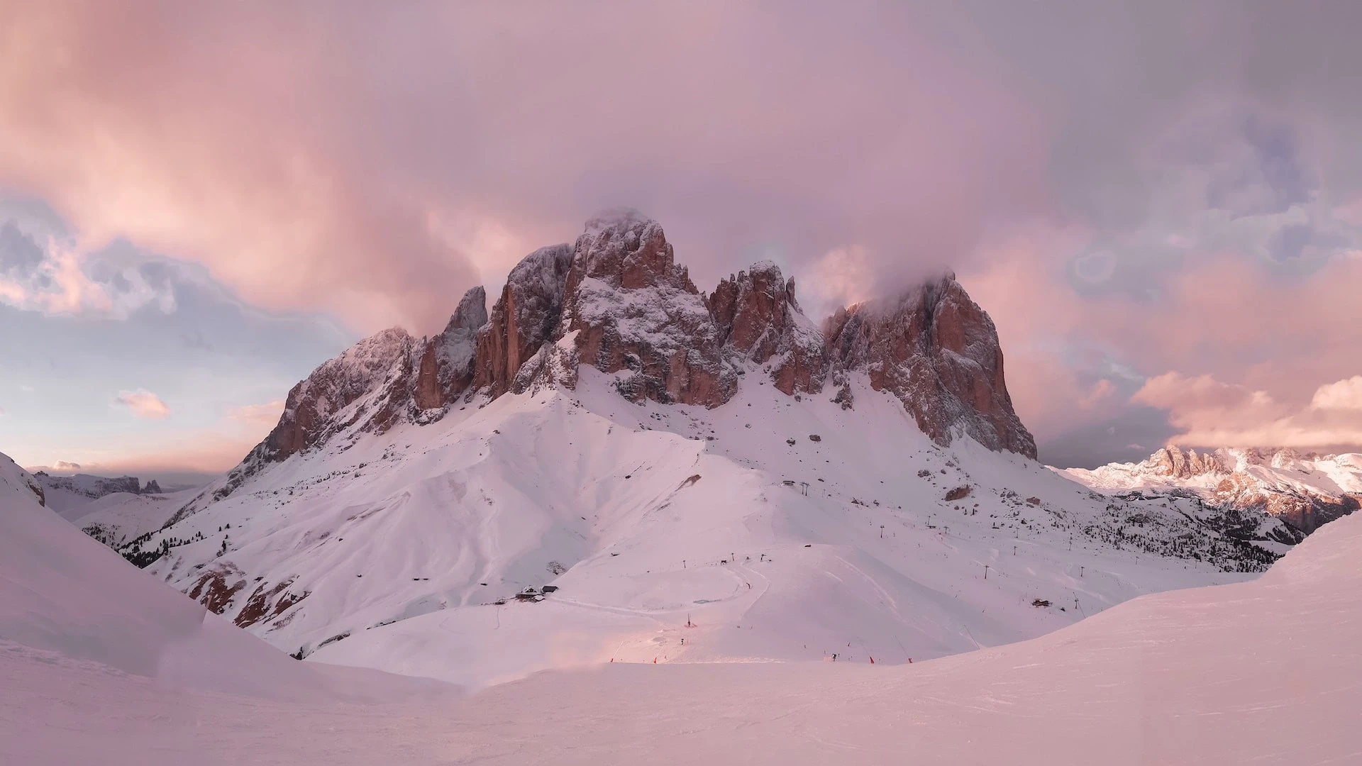 Dolomiti Shloss Hotel & Club 4*