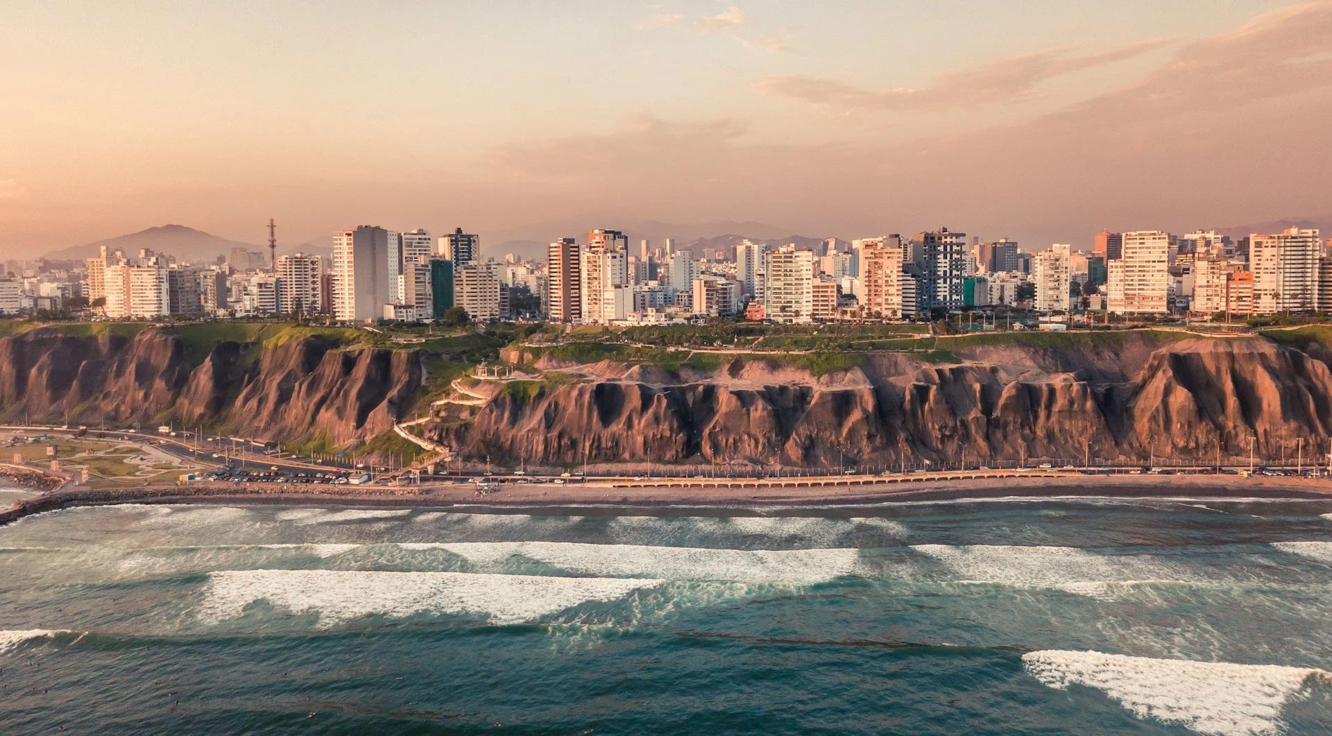 Bruce Hotel Lima 5*