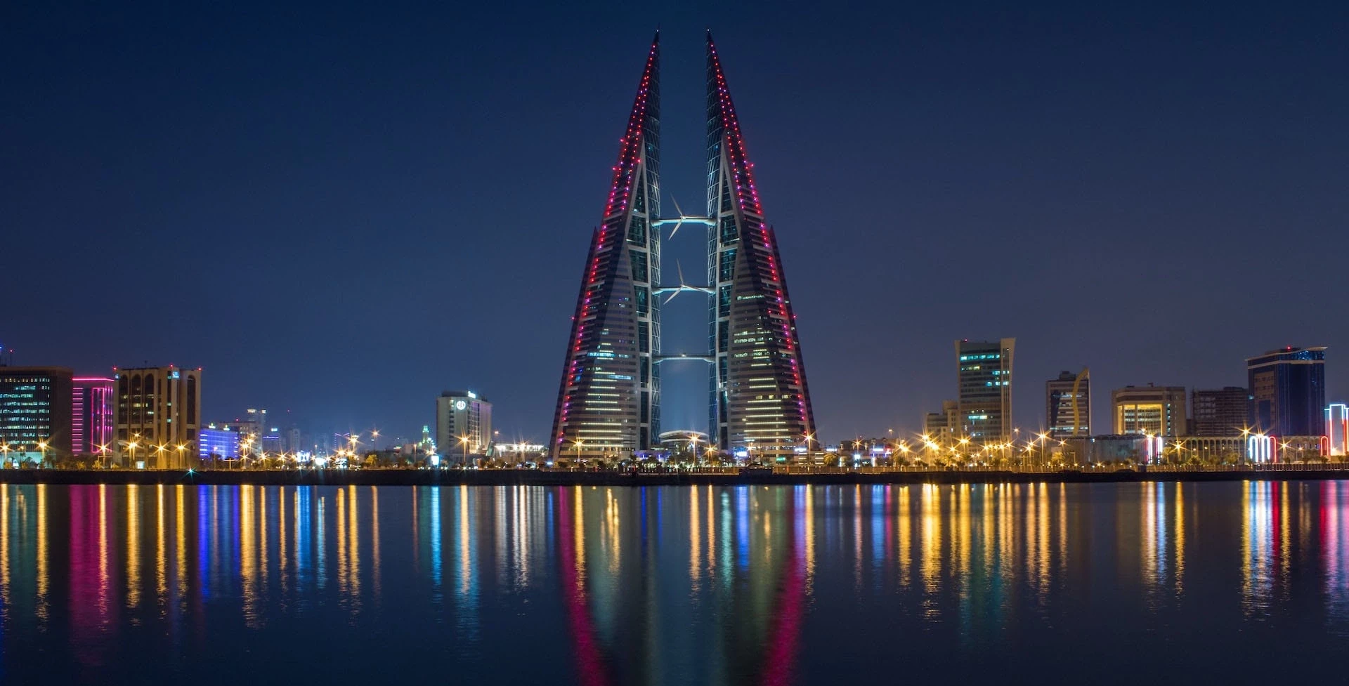 L Hotel Manama 5*