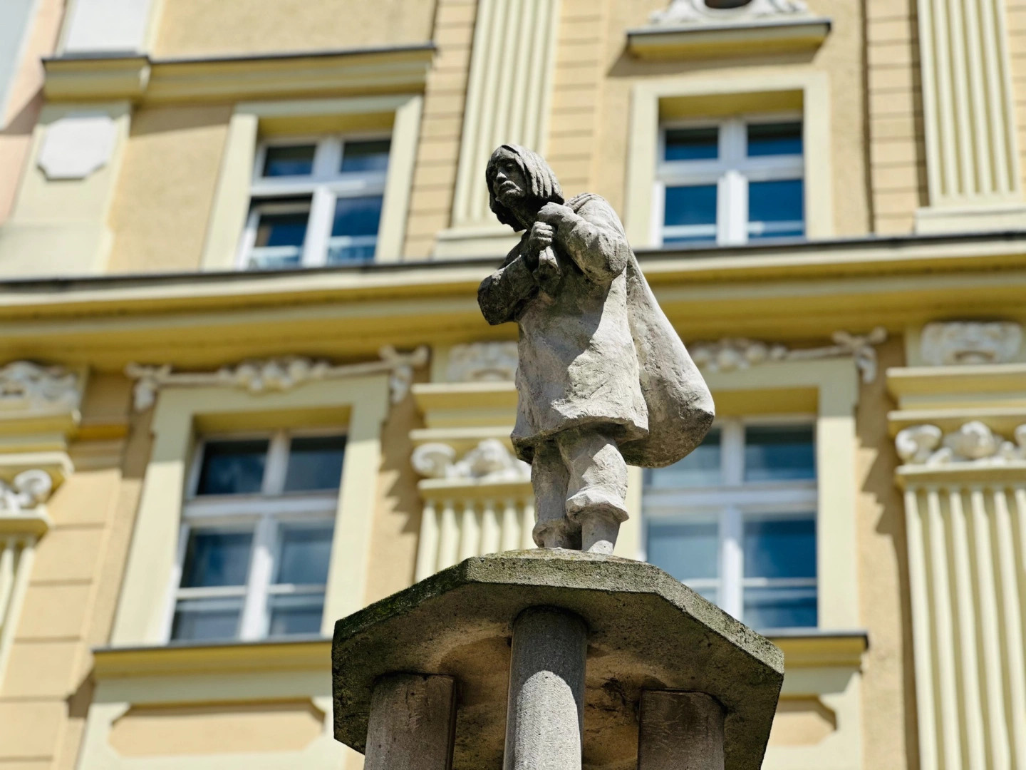 Клодзко