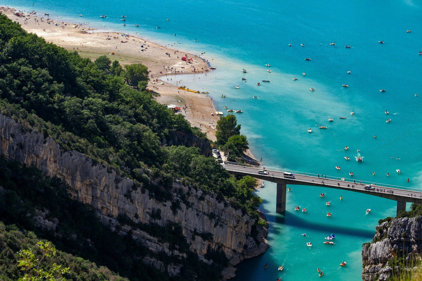 Во