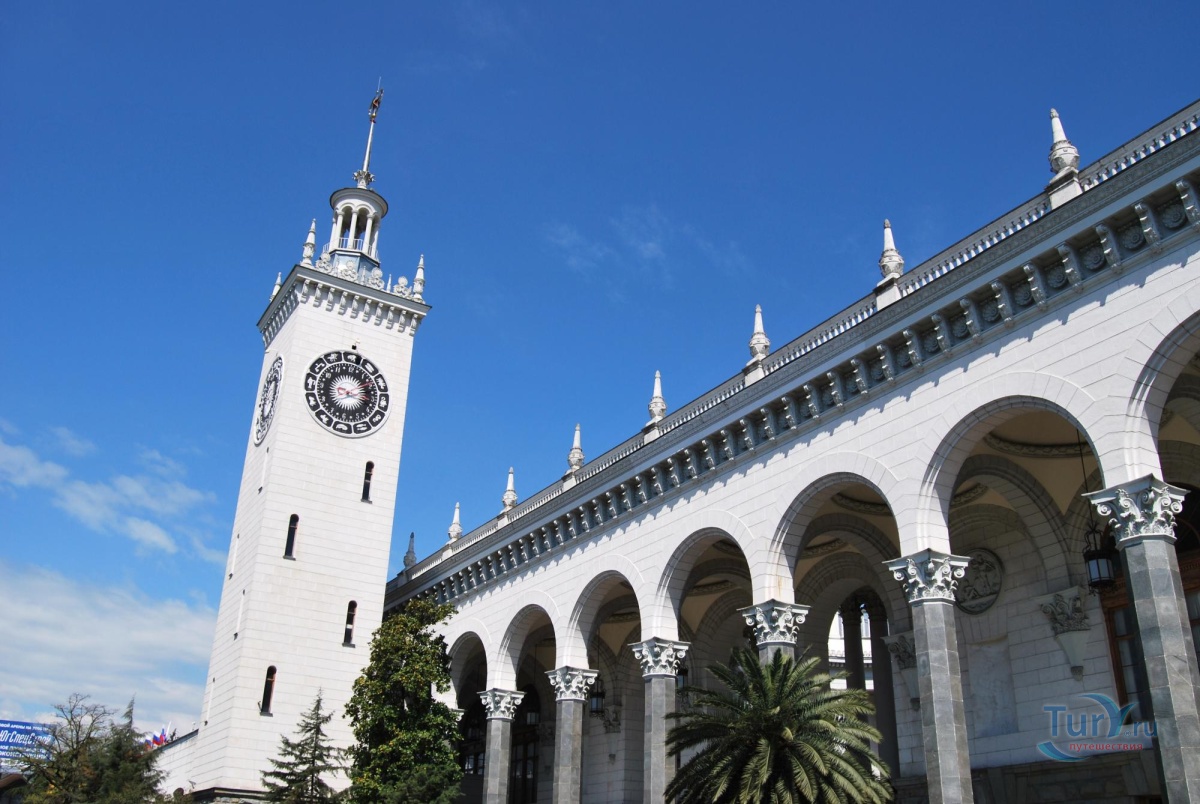 Вокзал сочи фото снаружи Вокзал сочи фото снаружи