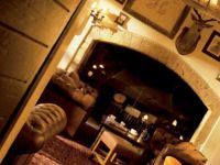  Macdonald Houstoun House Hotel