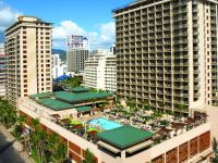  Embassy Suites Waikiki Beach Walk