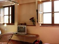  La Casa en el Desfiladero de Cangas de Oni