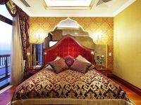  Merit Crystal Cove & Casino Hotel