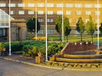  Beardmore Hotel and Conference Centre 