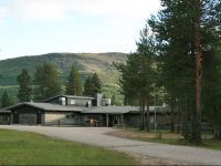  Tunturihotelli Vuontispirtti