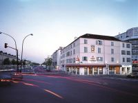  Hotel Au Petit Caporal