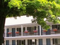  Roosevelt Inn Hyde Park