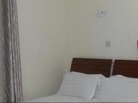  African Flower Hotel