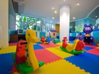  A-One The Royal Cruise Hotel