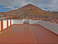  Hostal Tukos La Casa Real