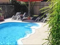  В–Apartment Avenue des Rosiers