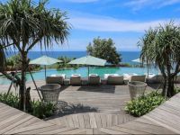  Suarga Padang Padang