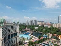  W Studio Resort Suites