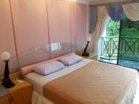  Hillview Apartment@Parkview