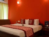  OYO Premium Morjim Beach Road