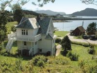  Four-Bedroom Holiday home in ValderГёya